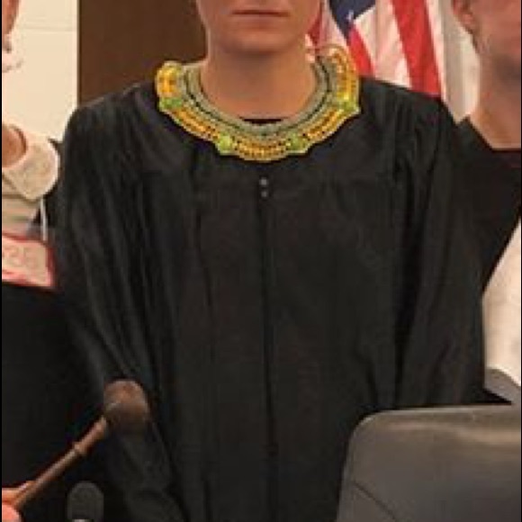 Ruth Bader Ginsburg Cleopatra gold beaded necklace - Picture 4 of 5